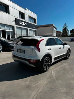 Kia Niro 1.6 GDi DCT HEV Style 4